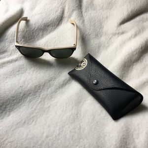Ray Ban New Wayfarer Two-toned Sunglasses